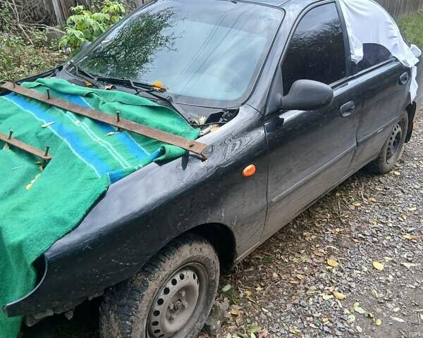 Дэу Ланос 2008 в Звенигородка на Automoto.ua Черный Дэу Ланос, объемом двигателя 1.5 л и пробегом 130 тыс. км за 1600 $, фото 2 на Automoto.ua