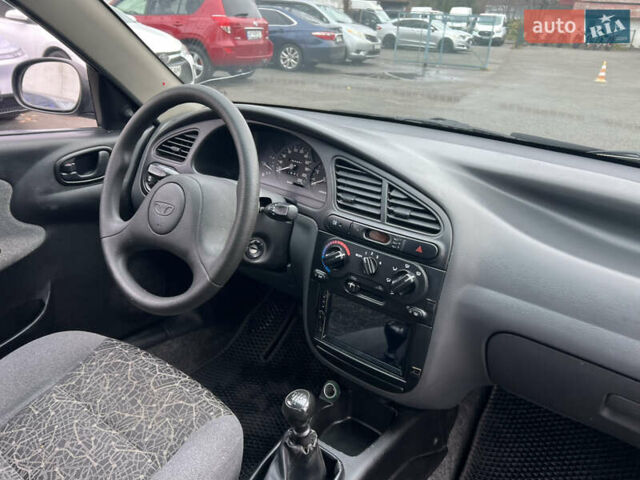 Чорний Деу Ланос, об'ємом двигуна 1.5 л та пробігом 220 тис. км за 2500 $, фото 10 на Automoto.ua