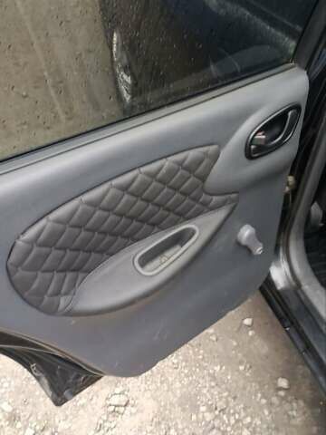 Чорний Деу Ланос, об'ємом двигуна 1.5 л та пробігом 190 тис. км за 2500 $, фото 3 на Automoto.ua