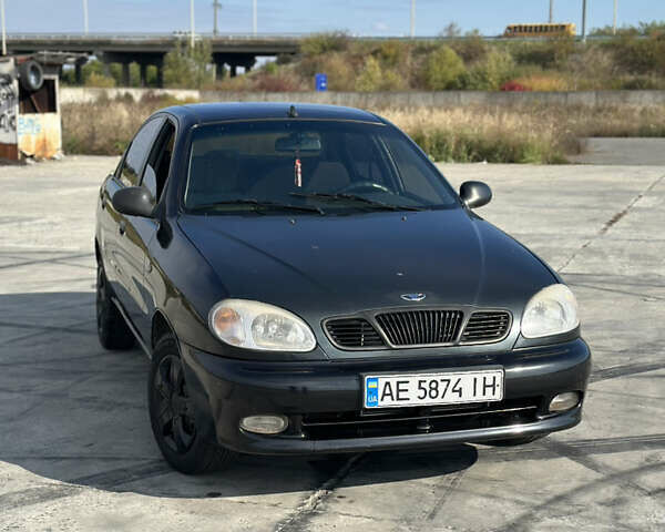 Черный Дэу Ланос, объемом двигателя 1.5 л и пробегом 150 тыс. км за 2150 $, фото 6 на Automoto.ua