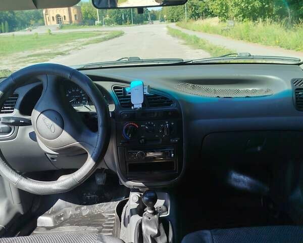 Черный Дэу Ланос, объемом двигателя 1.5 л и пробегом 157 тыс. км за 3200 $, фото 12 на Automoto.ua