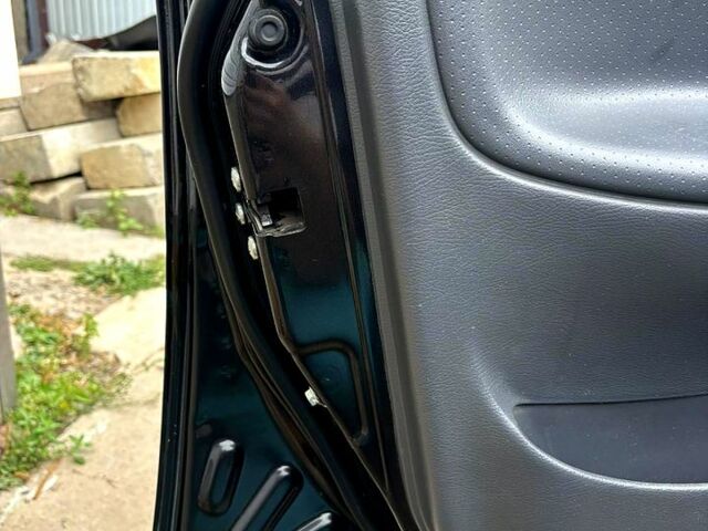 Черный Дэу Ланос, объемом двигателя 1.5 л и пробегом 162 тыс. км за 3100 $, фото 8 на Automoto.ua