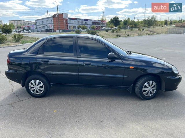 Черный Дэу Ланос, объемом двигателя 1.5 л и пробегом 140 тыс. км за 2650 $, фото 5 на Automoto.ua
