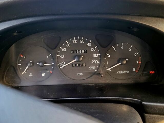 Деу Ланос 2009 у Жашкове на Automoto.ua Чорний Деу Ланос, об'ємом двигуна 1.5 л та пробігом 313 тис. км за 1650 $, фото 4 на Automoto.ua