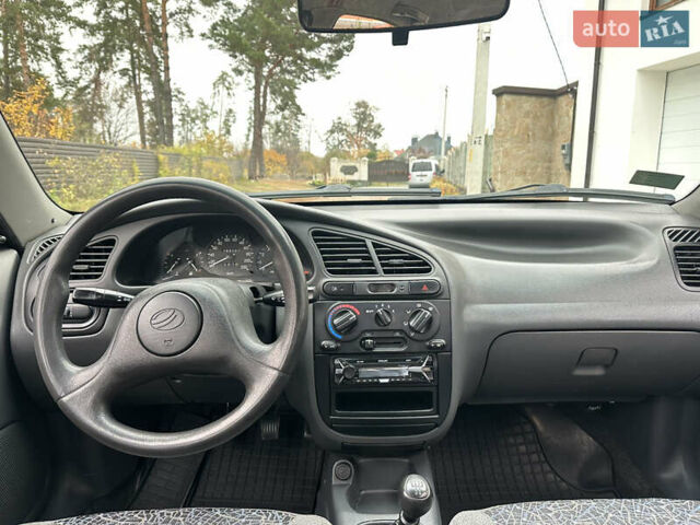 Черный Дэу Ланос, объемом двигателя 1.5 л и пробегом 158 тыс. км за 2850 $, фото 28 на Automoto.ua