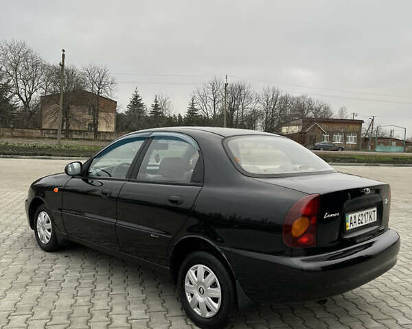 Чорний Деу Ланос, об'ємом двигуна 1.5 л та пробігом 158 тис. км за 2900 $, фото 4 на Automoto.ua