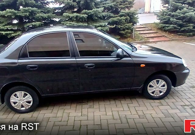 Черный Дэу Ланос, объемом двигателя 1.5 л и пробегом 170 тыс. км за 2500 $, фото 3 на Automoto.ua