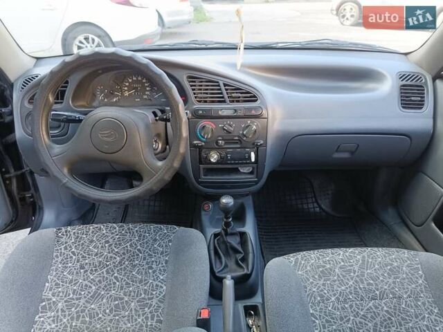 Чорний Деу Ланос, об'ємом двигуна 1.5 л та пробігом 155 тис. км за 2800 $, фото 8 на Automoto.ua