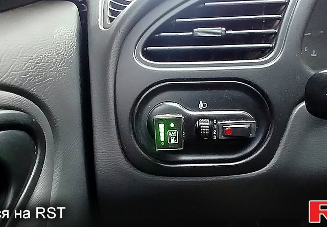 Черный Дэу Ланос, объемом двигателя 1.5 л и пробегом 170 тыс. км за 2500 $, фото 11 на Automoto.ua