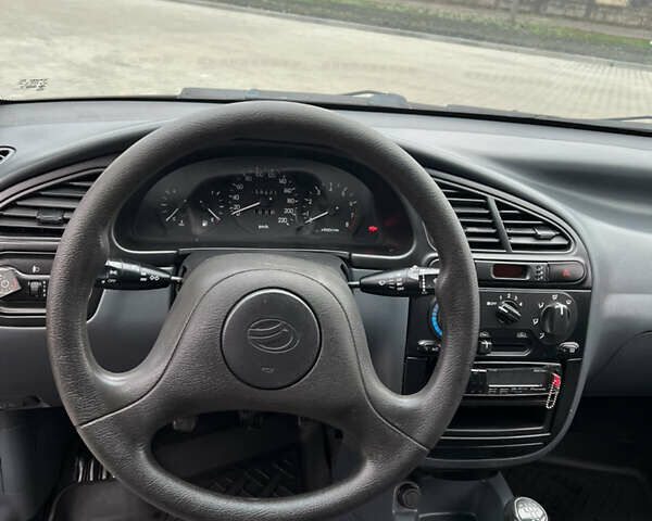 Чорний Деу Ланос, об'ємом двигуна 1.5 л та пробігом 158 тис. км за 2900 $, фото 10 на Automoto.ua