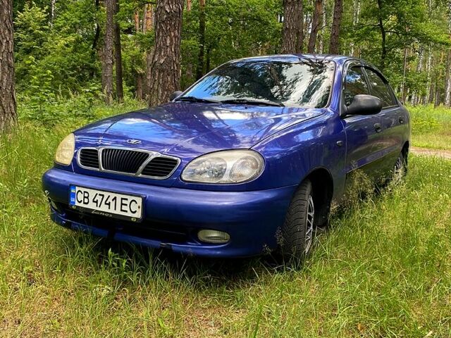 Фиолетовый Дэу Ланос, объемом двигателя 1.5 л и пробегом 400 тыс. км за 1500 $, фото 1 на Automoto.ua