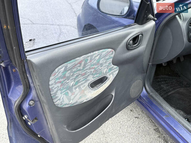 Фиолетовый Дэу Ланос, объемом двигателя 1.5 л и пробегом 190 тыс. км за 1850 $, фото 11 на Automoto.ua