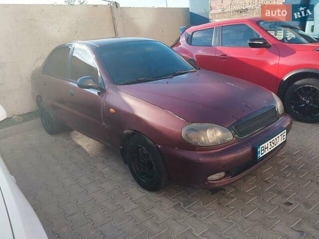 Фиолетовый Дэу Ланос, объемом двигателя 1.5 л и пробегом 280 тыс. км за 2000 $, фото 12 на Automoto.ua