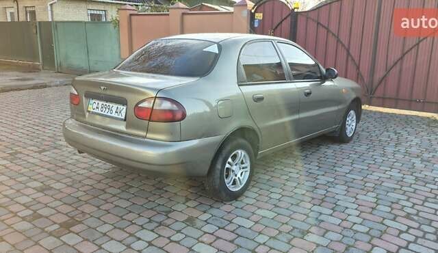 Коричневый Дэу Ланос, объемом двигателя 0 л и пробегом 150 тыс. км за 2500 $, фото 4 на Automoto.ua