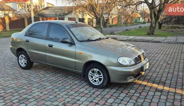 Коричневый Дэу Ланос, объемом двигателя 0 л и пробегом 150 тыс. км за 2500 $, фото 5 на Automoto.ua