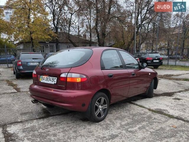 Красный Дэу Ланос, объемом двигателя 1.5 л и пробегом 160 тыс. км за 2750 $, фото 2 на Automoto.ua