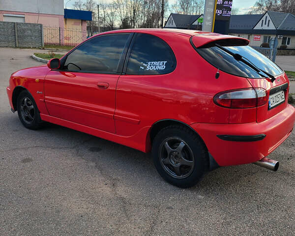 Червоний Деу Ланос, об'ємом двигуна 1.6 л та пробігом 174 тис. км за 2950 $, фото 1 на Automoto.ua