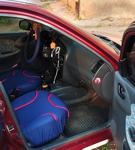 Червоний Деу Ланос, об'ємом двигуна 1.5 л та пробігом 218 тис. км за 2200 $, фото 1 на Automoto.ua