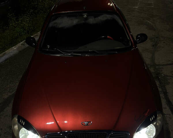 Червоний Деу Ланос, об'ємом двигуна 1.5 л та пробігом 251 тис. км за 2000 $, фото 9 на Automoto.ua