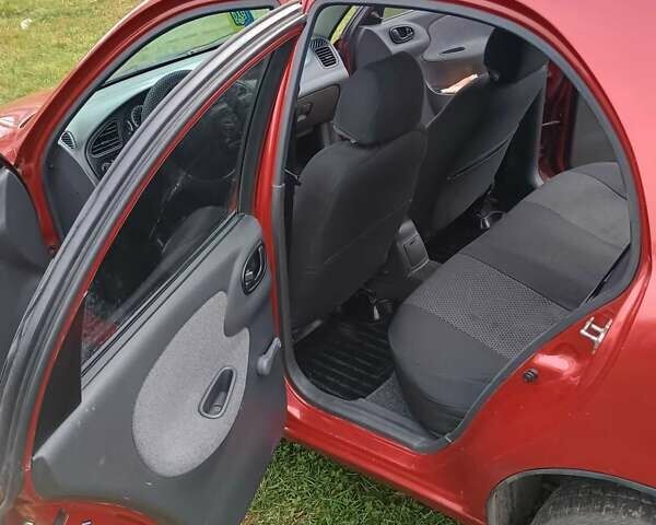 Дэу Ланос 2008 в Сумах на Automoto.ua Красный Дэу Ланос, объемом двигателя 1.5 л и пробегом 240 тыс. км за 3000 $, фото 10 на Automoto.ua