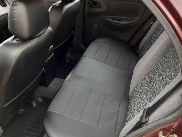 Красный Дэу Ланос, объемом двигателя 1.6 л и пробегом 172 тыс. км за 2999 $, фото 6 на Automoto.ua