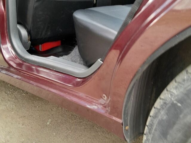 Красный Дэу Ланос, объемом двигателя 1.6 л и пробегом 172 тыс. км за 2999 $, фото 3 на Automoto.ua