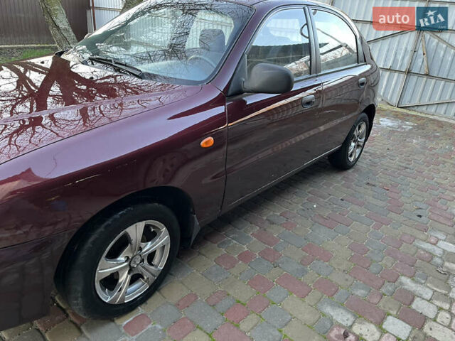 Червоний Деу Ланос, об'ємом двигуна 0 л та пробігом 100 тис. км за 2900 $, фото 1 на Automoto.ua