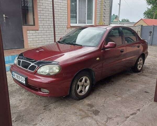Красный Дэу Ланос, объемом двигателя 1.5 л и пробегом 452 тыс. км за 2600 $, фото 2 на Automoto.ua