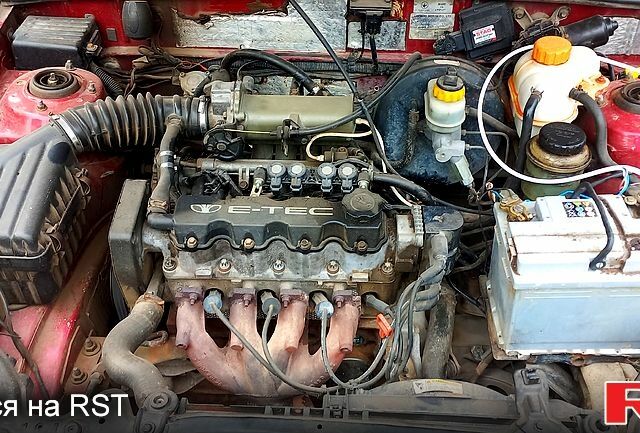 Червоний Деу Ланос, об'ємом двигуна 1.5 л та пробігом 195 тис. км за 1500 $, фото 4 на Automoto.ua