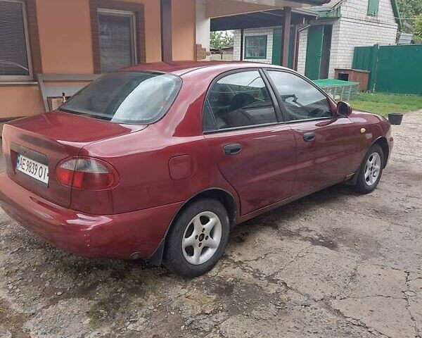 Красный Дэу Ланос, объемом двигателя 1.5 л и пробегом 452 тыс. км за 2600 $, фото 1 на Automoto.ua
