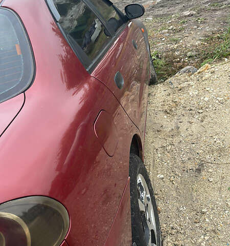 Деу Ланос 2002 у Старокостянтинів на Automoto.ua Червоний Деу Ланос, об'ємом двигуна 1.6 л та пробігом 250 тис. км за 1300 $, фото 2 на Automoto.ua