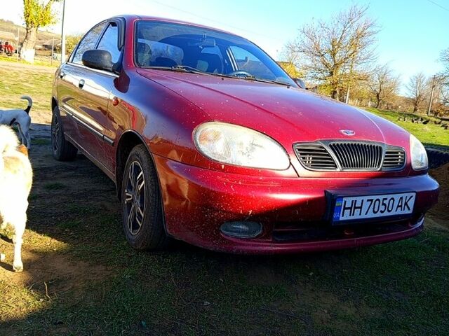 Красный Дэу Ланос, объемом двигателя 1.5 л и пробегом 0 тыс. км за 3000 $, фото 2 на Automoto.ua