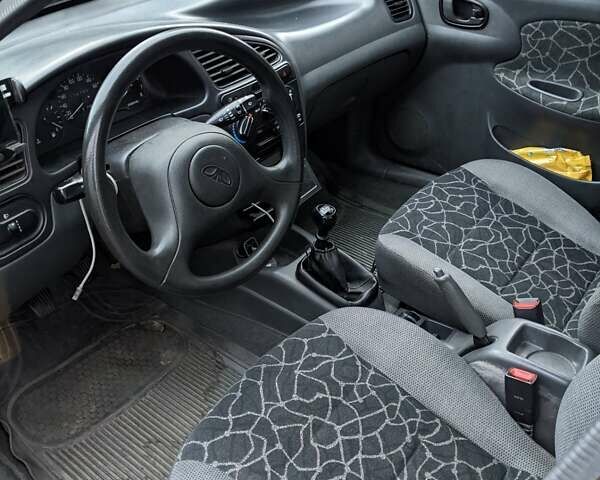 Червоний Деу Ланос, об'ємом двигуна 1.5 л та пробігом 173 тис. км за 2700 $, фото 4 на Automoto.ua