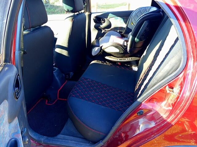 Красный Дэу Ланос, объемом двигателя 1.5 л и пробегом 0 тыс. км за 3000 $, фото 8 на Automoto.ua