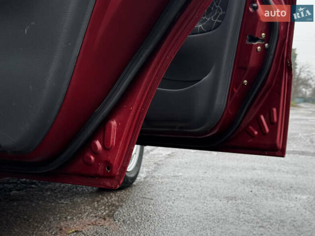 Красный Дэу Ланос, объемом двигателя 1.5 л и пробегом 139 тыс. км за 2600 $, фото 9 на Automoto.ua