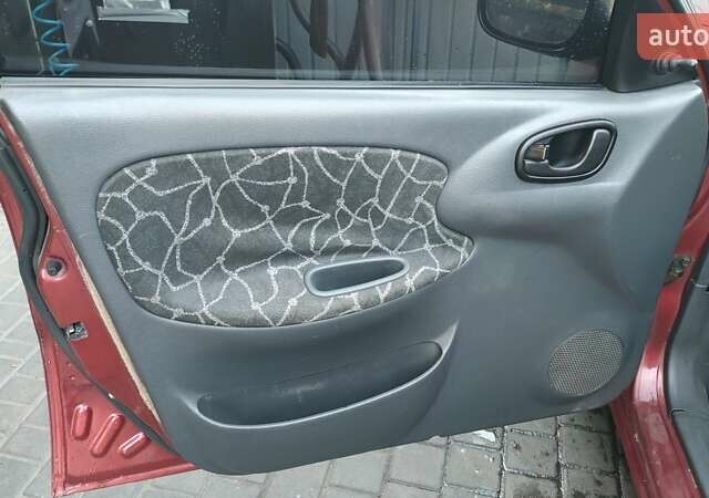Червоний Деу Ланос, об'ємом двигуна 1.5 л та пробігом 275 тис. км за 3300 $, фото 17 на Automoto.ua