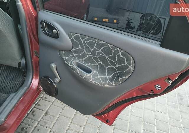 Червоний Деу Ланос, об'ємом двигуна 1.5 л та пробігом 275 тис. км за 3300 $, фото 19 на Automoto.ua
