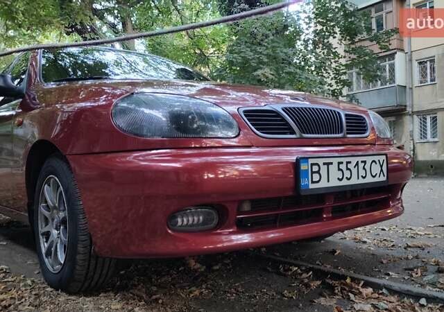 Червоний Деу Ланос, об'ємом двигуна 1.5 л та пробігом 275 тис. км за 3300 $, фото 6 на Automoto.ua