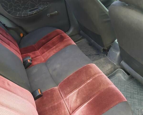 Червоний Деу Ланос, об'ємом двигуна 1.5 л та пробігом 208 тис. км за 1200 $, фото 4 на Automoto.ua