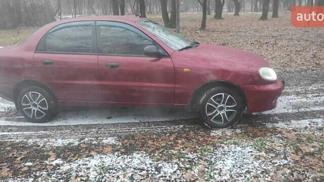 Красный Дэу Ланос, объемом двигателя 1.5 л и пробегом 260 тыс. км за 2500 $, фото 3 на Automoto.ua