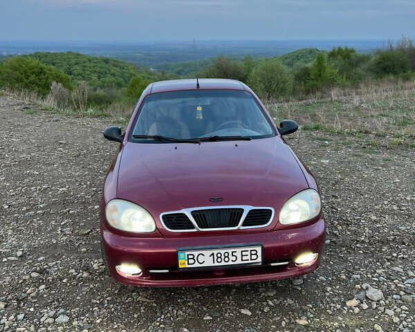 Красный Дэу Ланос, объемом двигателя 1.5 л и пробегом 222 тыс. км за 2300 $, фото 1 на Automoto.ua