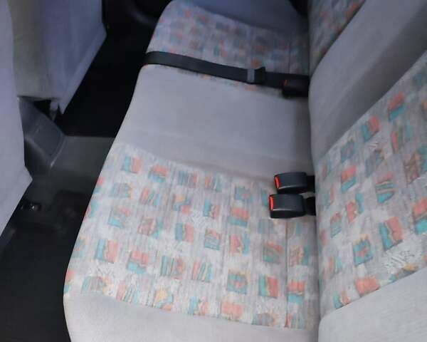 Красный Дэу Ланос, объемом двигателя 1.6 л и пробегом 244 тыс. км за 2850 $, фото 13 на Automoto.ua