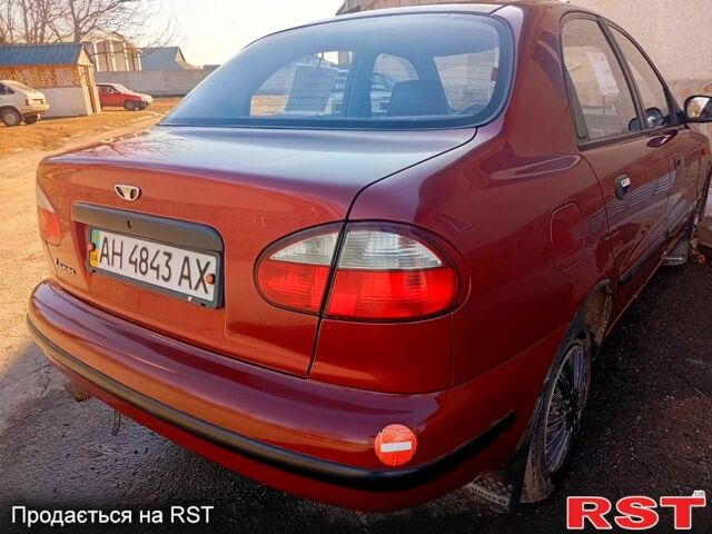 Красный Дэу Ланос, объемом двигателя 15 л и пробегом 0 тыс. км за 2500 $, фото 2 на Automoto.ua