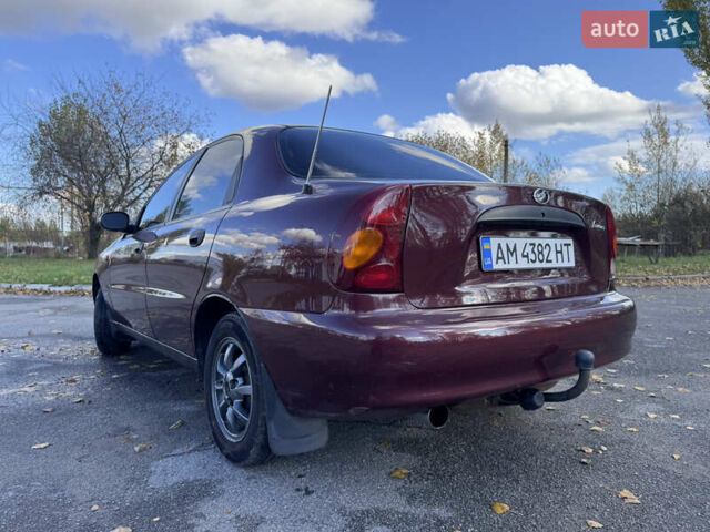 Дэу Ланос 2005 в Житомире на Automoto.ua Красный Дэу Ланос, объемом двигателя 1.6 л и пробегом 164 тыс. км за 2499 $, фото 2 на Automoto.ua