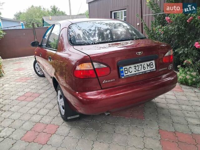 Красный Дэу Ланос, объемом двигателя 1.5 л и пробегом 157 тыс. км за 2450 $, фото 4 на Automoto.ua
