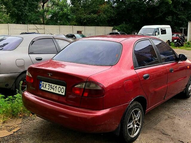 Червоний Деу Ланос, об'ємом двигуна 1.5 л та пробігом 190 тис. км за 1950 $, фото 1 на Automoto.ua