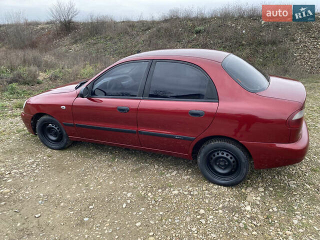 Красный Дэу Ланос, объемом двигателя 1.5 л и пробегом 220 тыс. км за 1350 $, фото 1 на Automoto.ua