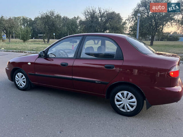 Красный Дэу Ланос, объемом двигателя 1.5 л и пробегом 191 тыс. км за 2550 $, фото 7 на Automoto.ua
