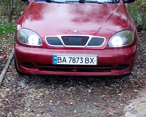 Красный Дэу Ланос, объемом двигателя 1.3 л и пробегом 265 тыс. км за 2200 $, фото 5 на Automoto.ua
