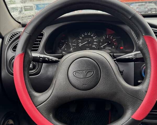 Червоний Деу Ланос, об'ємом двигуна 1.5 л та пробігом 275 тис. км за 2200 $, фото 9 на Automoto.ua